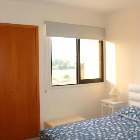 Bandyusha * Larnaca